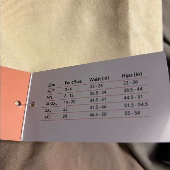 Shapermint Essentials All Day Every Day High-Waisted Shaper Panty - Picture 3 of 5